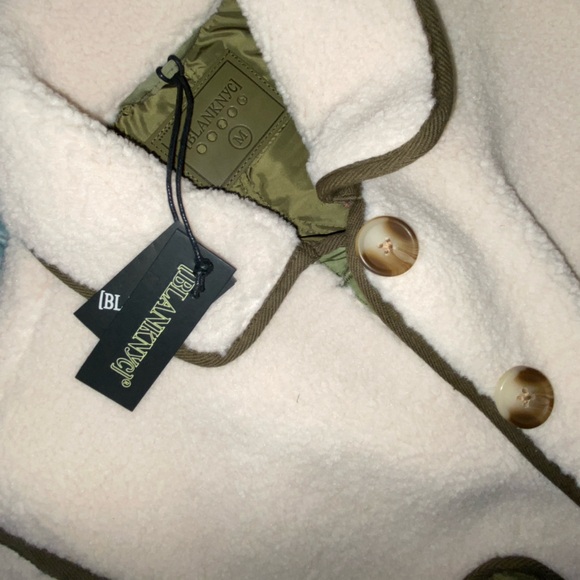 BLANKNYC Anthropologie Cloud Forest Sherpa cropped Jacket NWT - Picture 7 of 7